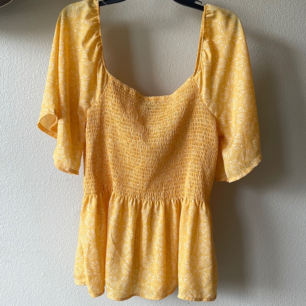 Yellow Bobeau Floral-Print Smocked Top